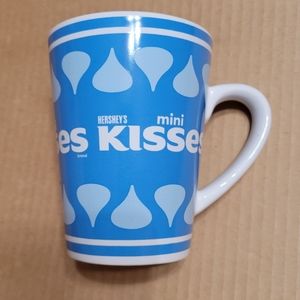 Hershey's Mini Kisses Gift Mug